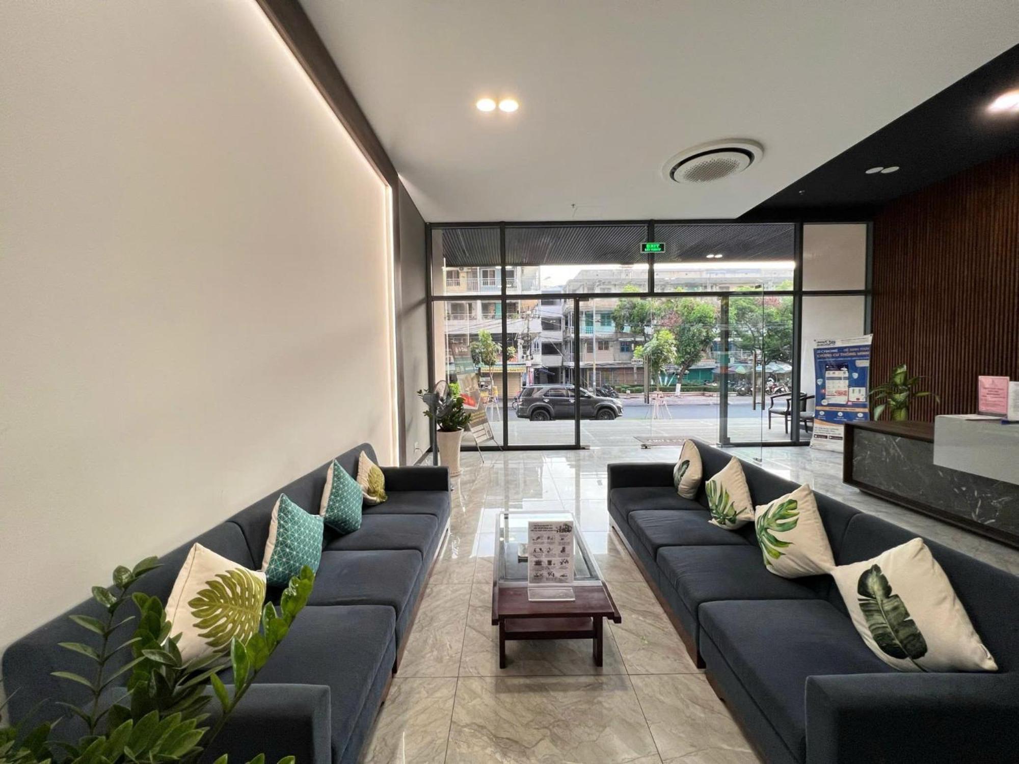 Căn hộ Triostay Vinh Hoi - Elegant Near Highlights!