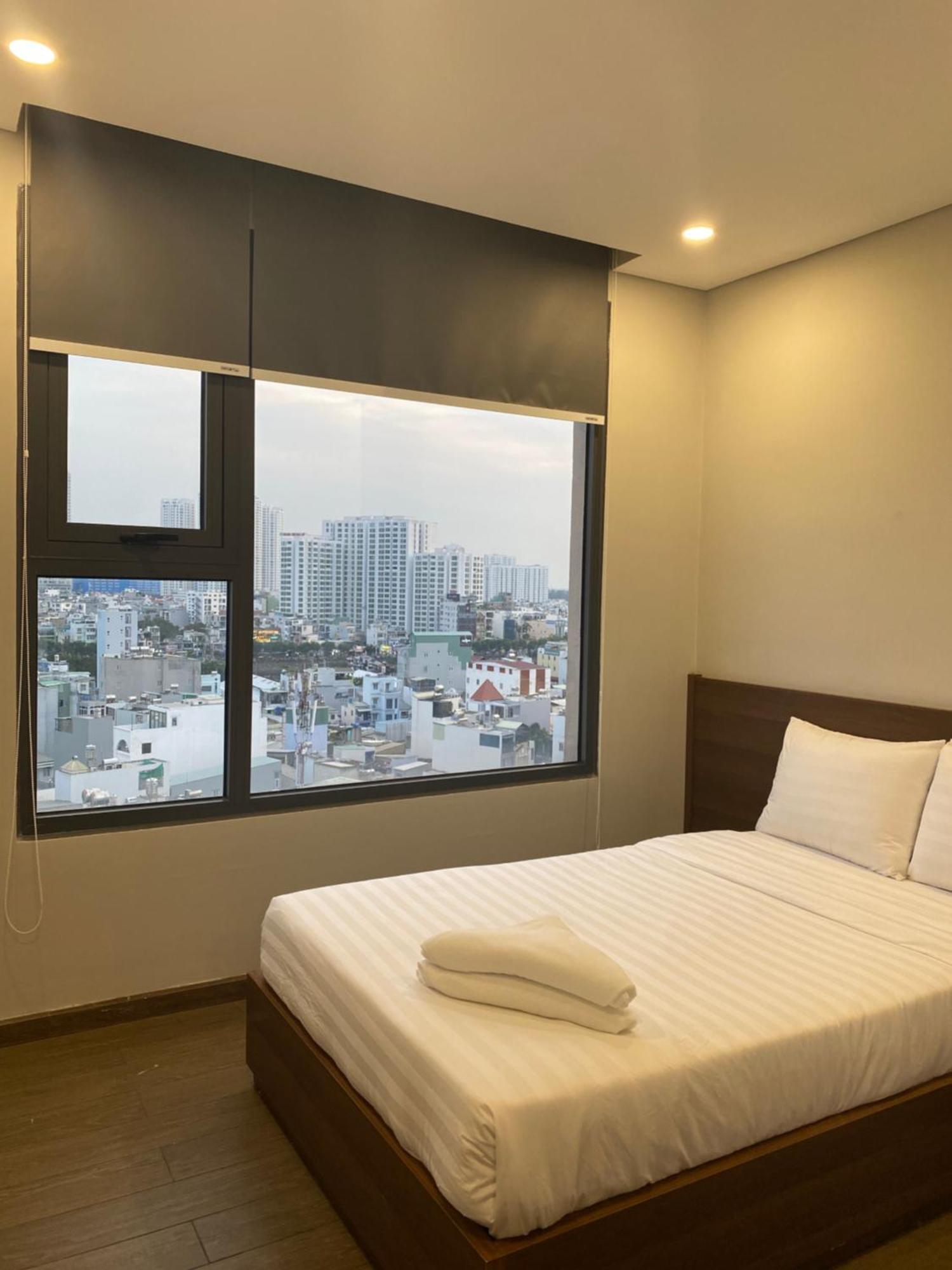 Triostay Vinh Hoi - Elegant Near Highlights! TP. Hồ Chí Minh