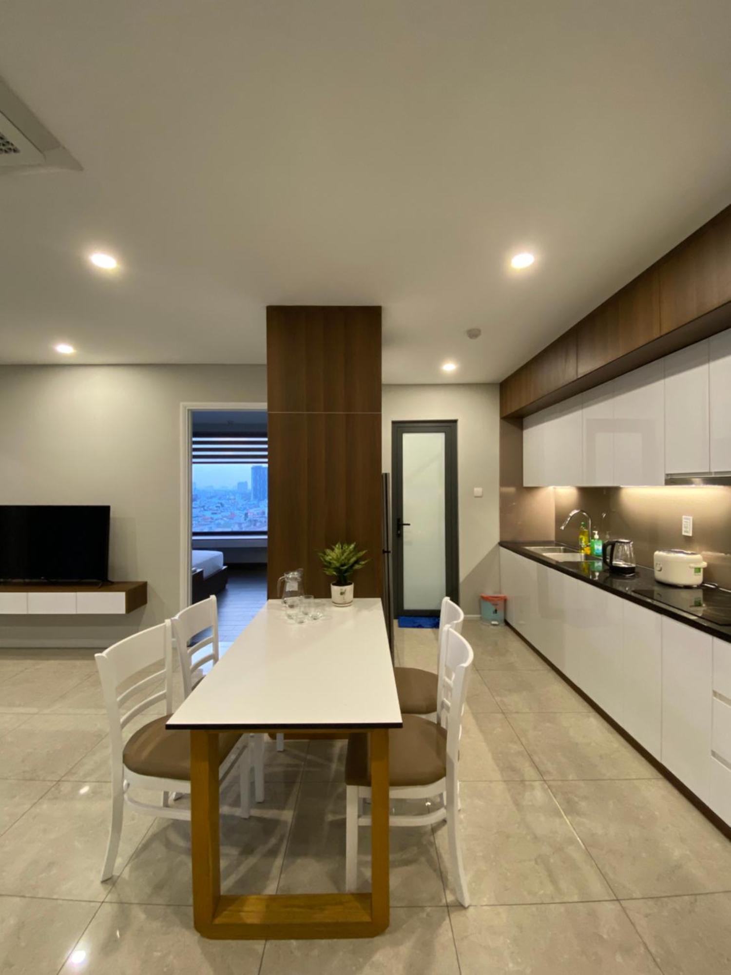 Triostay Vinh Hoi - Elegant Near Highlights! * TP. Hồ Chí Minh
